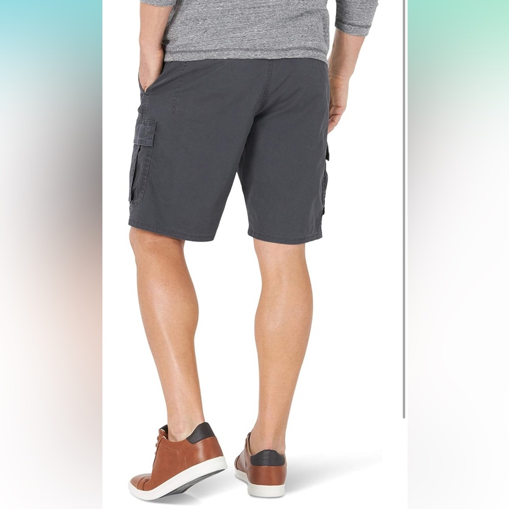 NWOT Wrangler Authentics Men's Classic Cargo Stretch Short - Picture 2 of 8